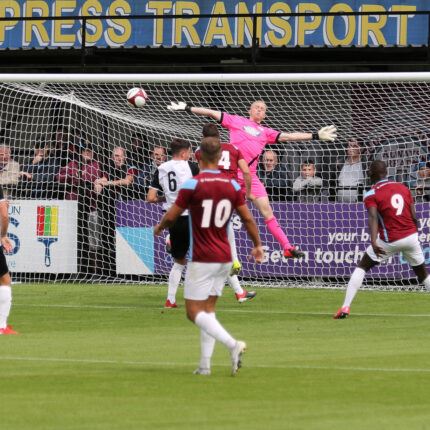 South Shields 2-1 Gateshead