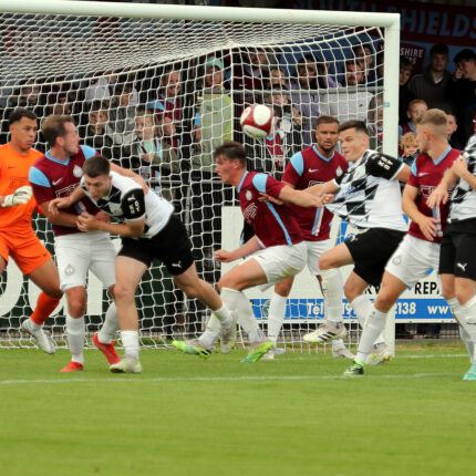 South Shields 2-1 Gateshead