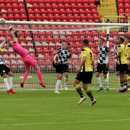Gateshead 2-1 Guiseley