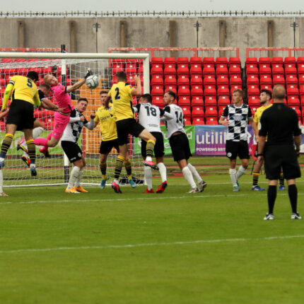 Gateshead 2-1 Guiseley