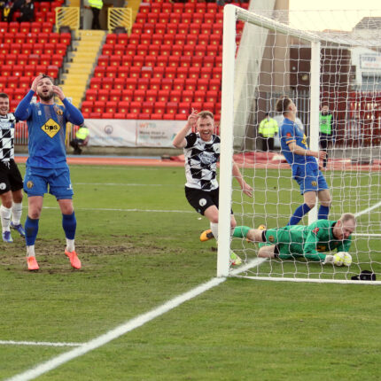 Gateshead 3-1 Leamington