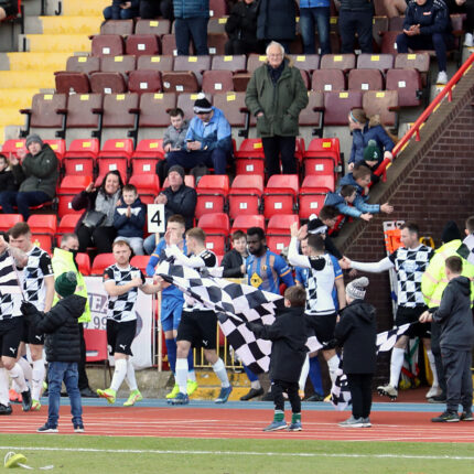 Gateshead 3-1 Leamington