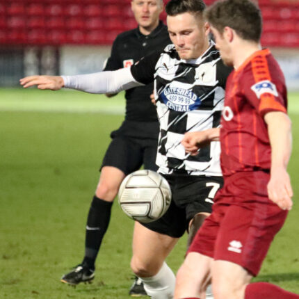Gateshead 3-0 Blyth Spartans