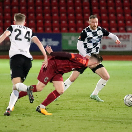 Gateshead 3-0 Blyth Spartans