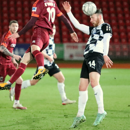 Gateshead 3-0 Blyth Spartans