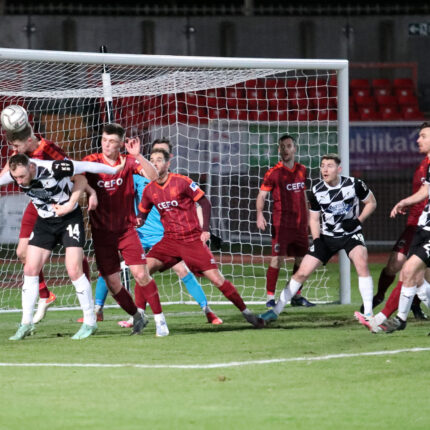 Gateshead 3-0 Blyth Spartans