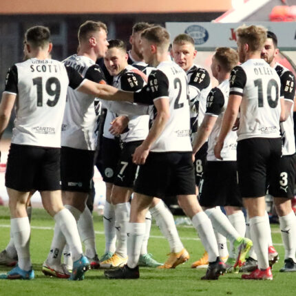 Gateshead 3-0 Blyth Spartans