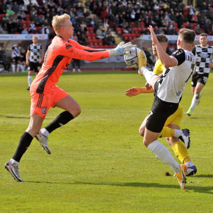 Gateshead 2-1 Hereford