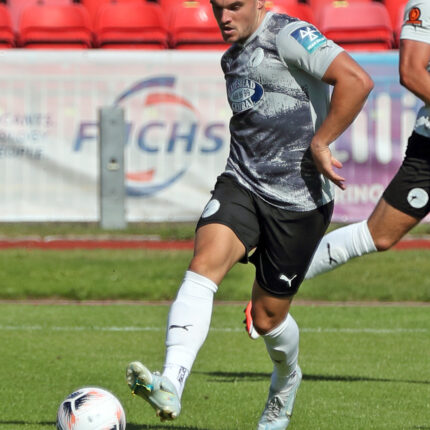Gateshead 2-2 Barnet