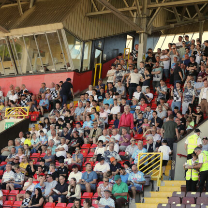 Gateshead 2-2 Barnet
