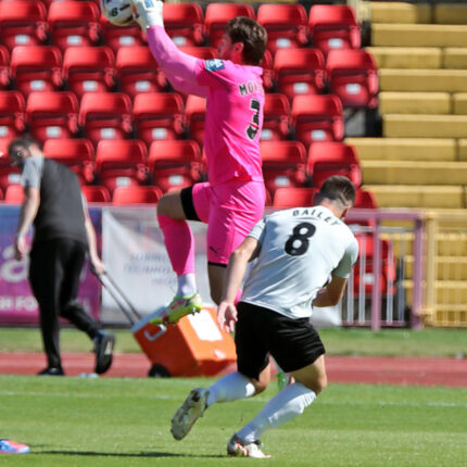 Gateshead 2-2 Barnet