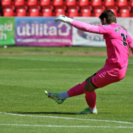 Gateshead 2-2 Barnet