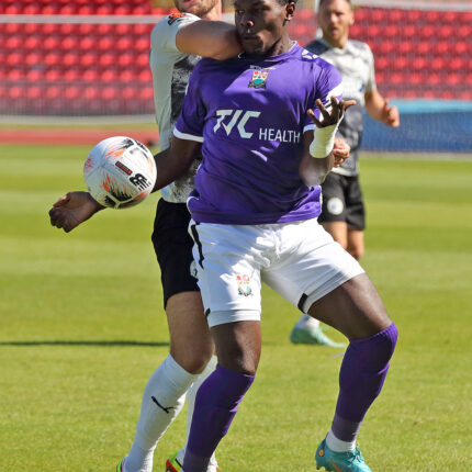 Gateshead 2-2 Barnet