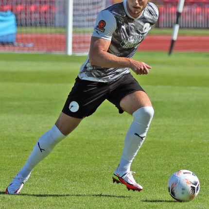 Gateshead 2-2 Barnet