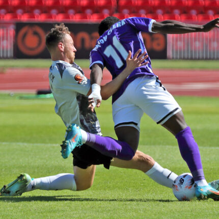 Gateshead 2-2 Barnet