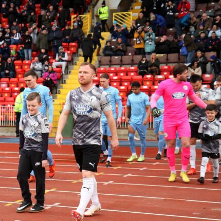 Gateshead 0-0 Farsley Celtic (4-2 pens)