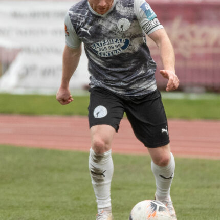 Gateshead 0-0 Farsley Celtic (4-2 pens)