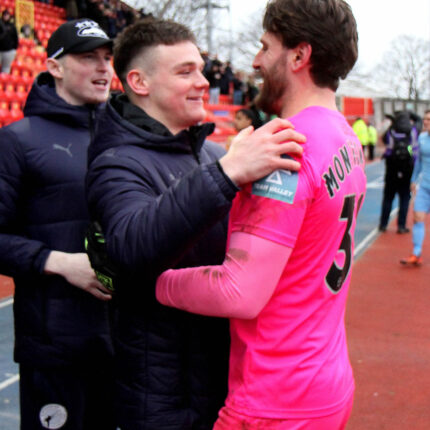 Gateshead 0-0 Farsley Celtic (4-2 pens)