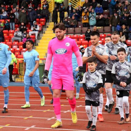 Gateshead 0-0 Farsley Celtic (4-2 pens)