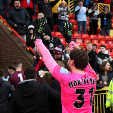 Gateshead 0-0 Farsley Celtic (4-2 pens)