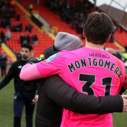 Gateshead 0-0 Farsley Celtic (4-2 pens)