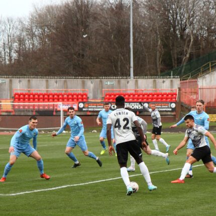 Gateshead 0-0 Farsley Celtic (4-2 pens)