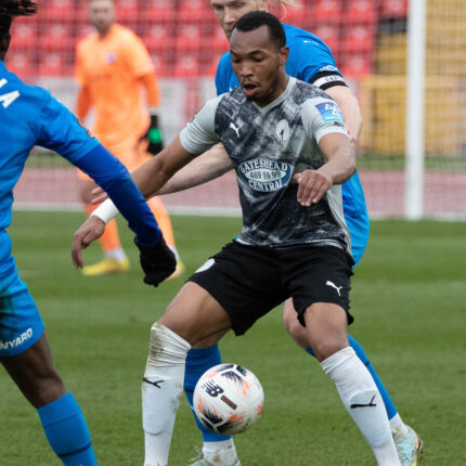 Gateshead 1-2 Chesterfield