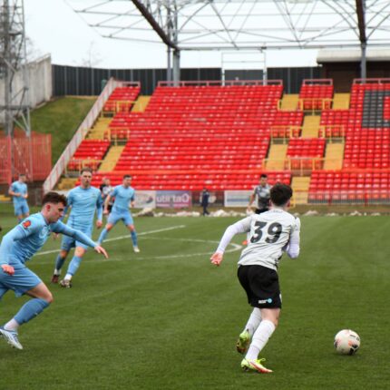 Gateshead 0-0 Farsley Celtic (4-2 pens)