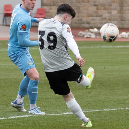 Gateshead 0-0 Farsley Celtic (4-2 pens)