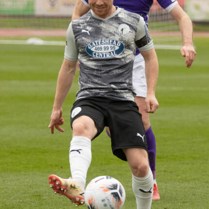 Gateshead 3-3 Barnet (4-1 pens)