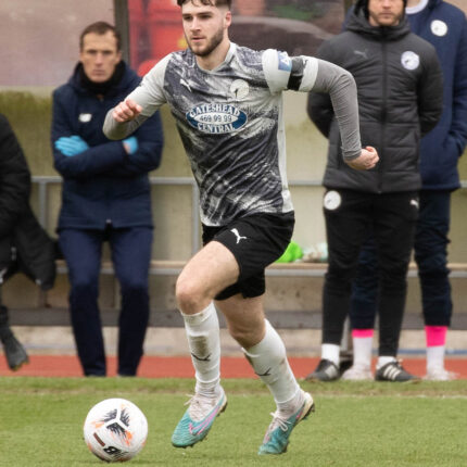 Gateshead 3-3 Barnet (4-1 pens)