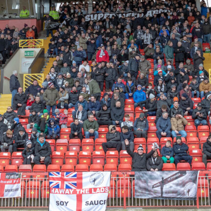 Gateshead 3-3 Barnet (4-1 pens)