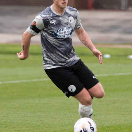 Gateshead 3-3 Barnet (4-1 pens)