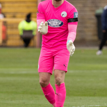 Gateshead 3-3 Barnet (4-1 pens)