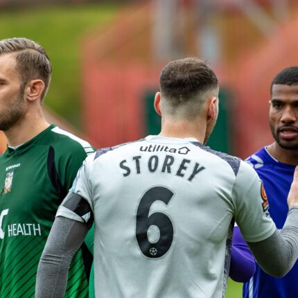 Gateshead 3-3 Barnet (4-1 pens)
