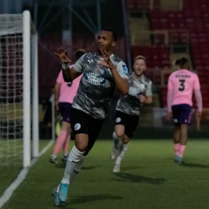 Gateshead 4-0 Yeovil Town