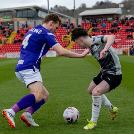 Gateshead 3-3 Barnet (4-1 pens)