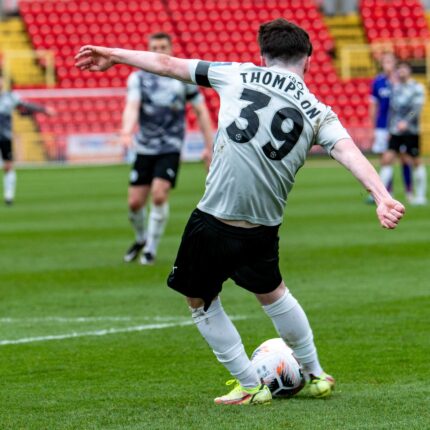 Gateshead 3-3 Barnet (4-1 pens)