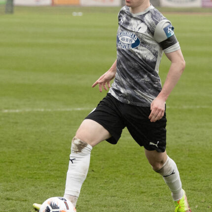 Gateshead 3-3 Barnet (4-1 pens)