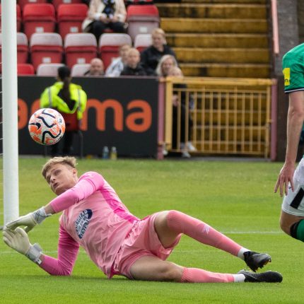 Gateshead 2-3 Newcastle United