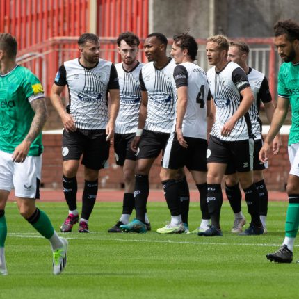 Gateshead 2-3 Newcastle United