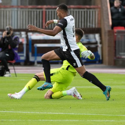 Gateshead 2-3 Newcastle United