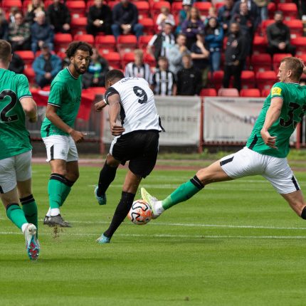 Gateshead 2-3 Newcastle United