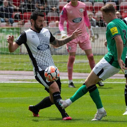 Gateshead 2-3 Newcastle United