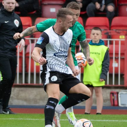 Gateshead 2-3 Newcastle United