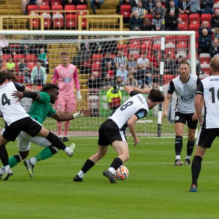 Gateshead 2-3 Newcastle United