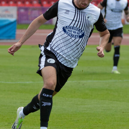 Gateshead 1-3 Woking