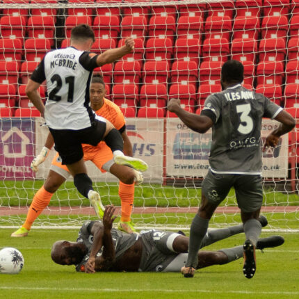 Gateshead 2-2 Boreham Wood