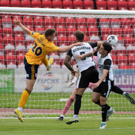 Gateshead 1-3 Woking