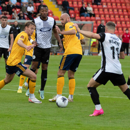 Gateshead 1-3 Woking